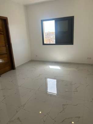 Appartement a louer a Guédiaway ( Dalal Diam ) image 5
