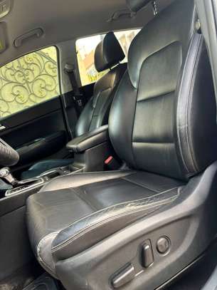 KIA SPORTAGE Année : 2018 image 4