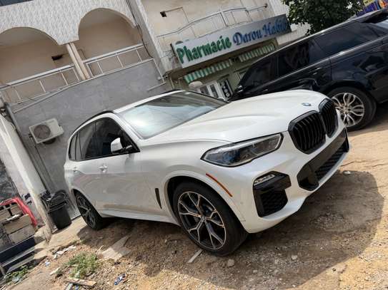 BMW X5 image 2