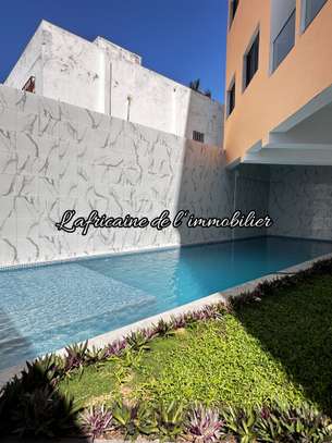 À louer – Superbe appartement F4 vue/mer à Yoff Océan image 2