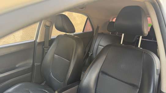 Kia picanto 2016 Essence Automatique – 77 125 km image 6