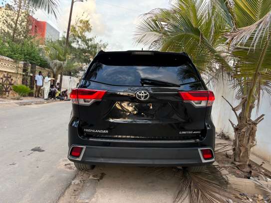 Toyota highlander image 13