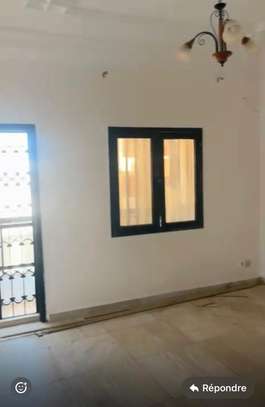 Appartement à louer près du BRT (Pharmacie Golf) image 4