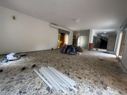 Villa Embassade à louer 5 chambres  à fan résidence image 4