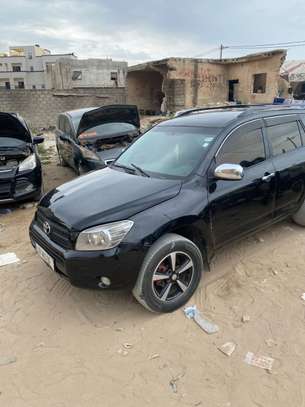Toyota Rav4 2011 image 3