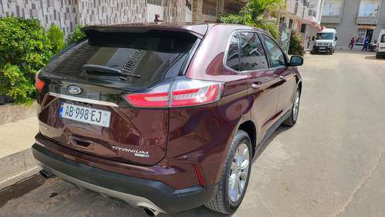 FORD EDGE TITANIUM AWD 2019 image 8
