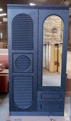 Armoire bois 2 portes miroir et tiroir image 3