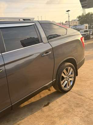 Rexton  pick up  2020 image 6