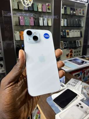 IPhone 15 image 3
