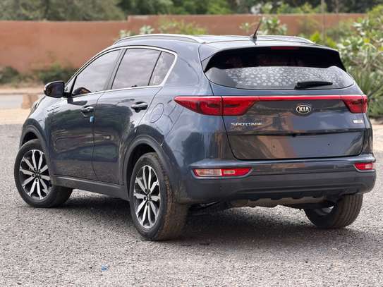 Kia Sportage image 4
