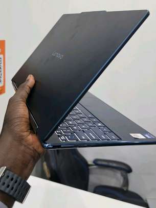 Lenovo premium image 4