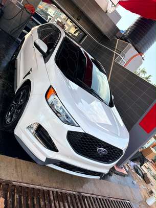 Ford Edge ST image 5