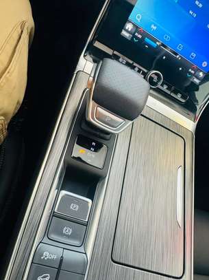 ROEWE RX5 PLUS 2025 image 8