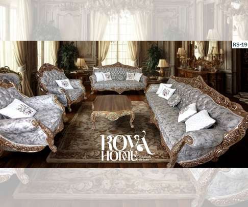Salon classique royal gris clair et doré 5 places image 7