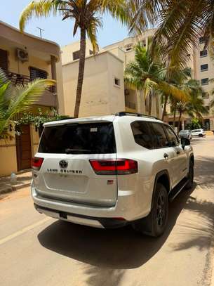 Toyota Land Cruiser 2024 image 7