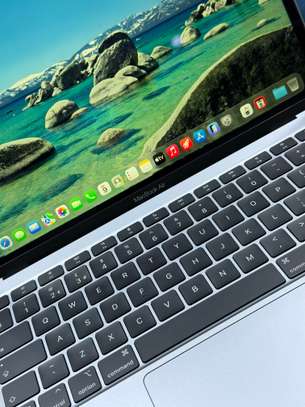 MacBook Air 2020 M1 image 7