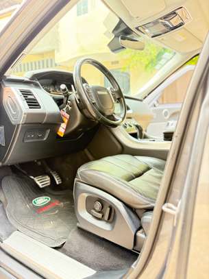 Range Rover Sport 2017 image 9