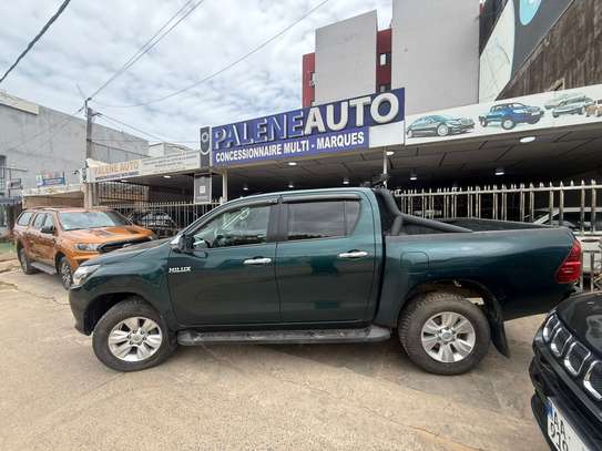 Toyota Hilux 2018 image 2