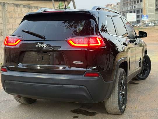 Jeep Cherokee 2020 image 7
