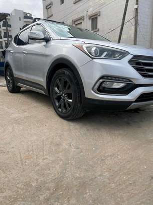 Hyundai Santa fe ultimate 2017 image 2