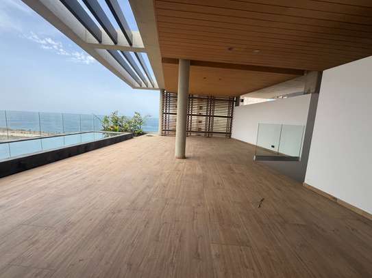 Corniche Ouakan cité africa duplex à louer jean Mermoz image 1