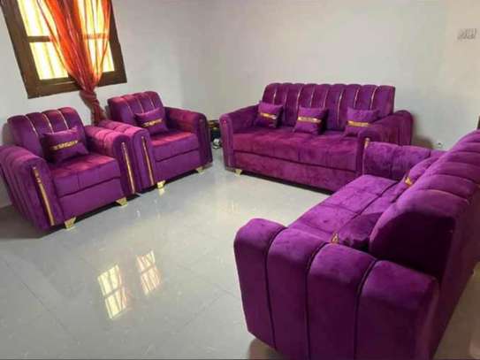 Fauteuils, canapés salons spacieux  , importé image 2