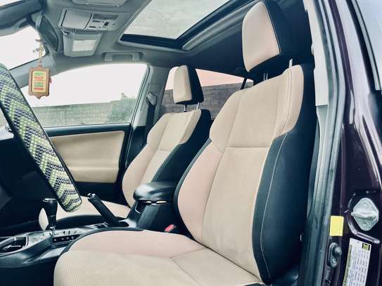 TOYOTA RAV4 2018 XLE AWD image 11