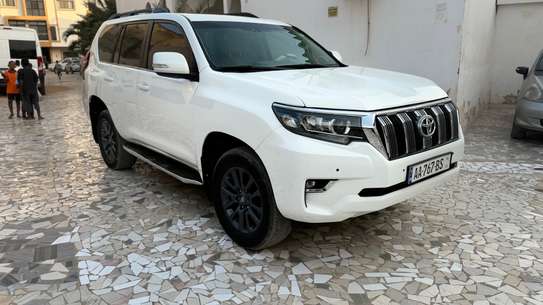 Toyota prado vx image 3