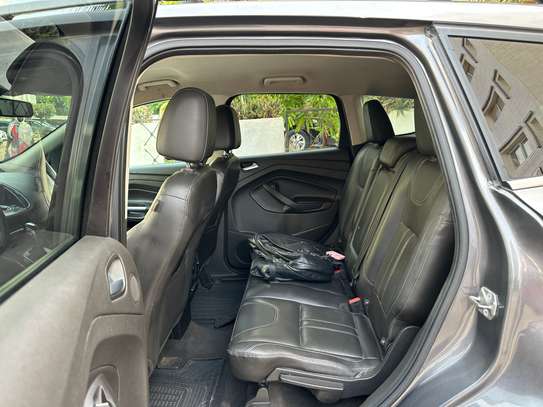 Ford escape image 3