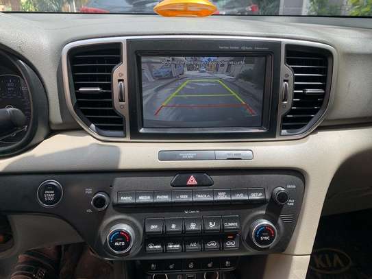 KIA Sportage image 4