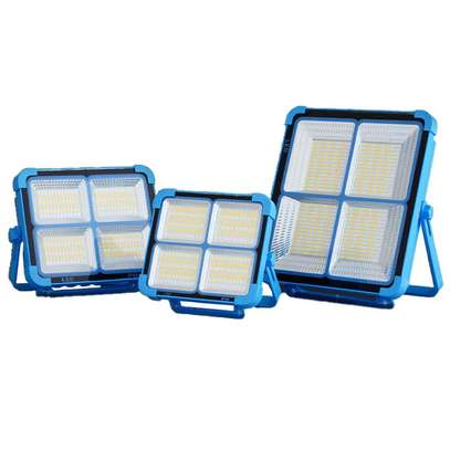 Lampe solaire et Batterie externe 2 en 1 - 100W image 10
