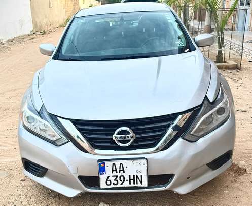 Nissan Altima 2016 image 1