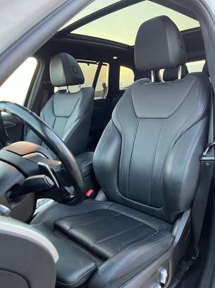 BMW X3 2018 image 8