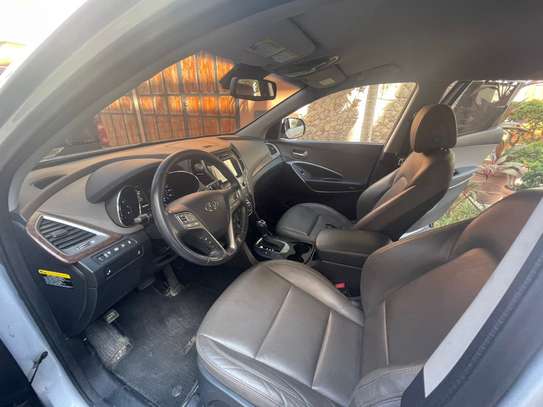 Hyundai Santafe V6 Anne 2017 image 2