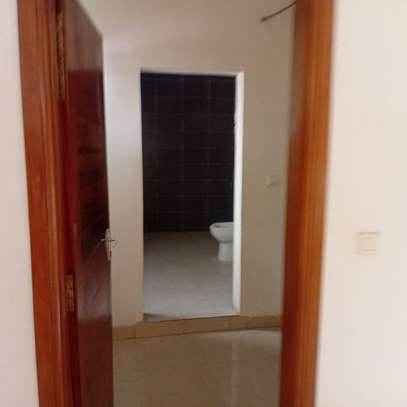 APPARTEMENT A LOUER A MERMOZ image 9