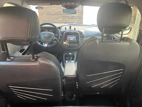 Renault QM3 capture 2016 image 4