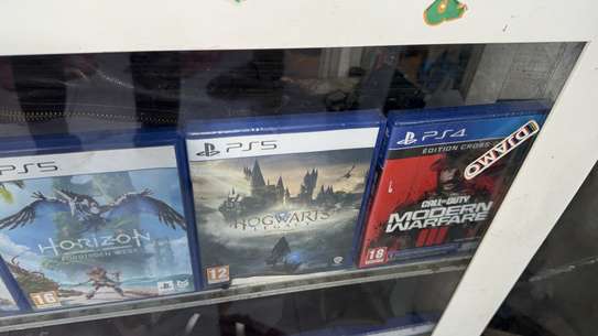 Cb PlayStation 4 seller image 6