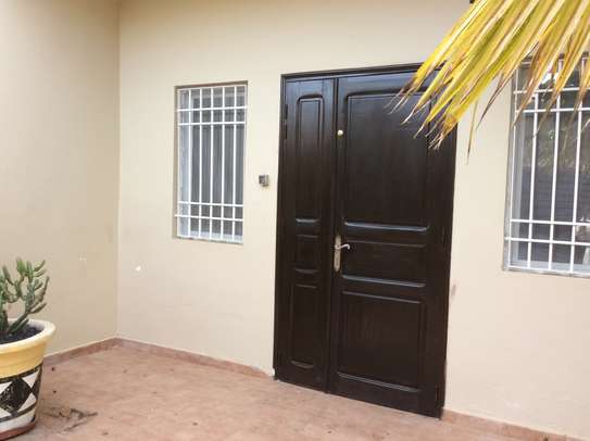 VILLA A LOUER NGRO-ALMADIES image 5