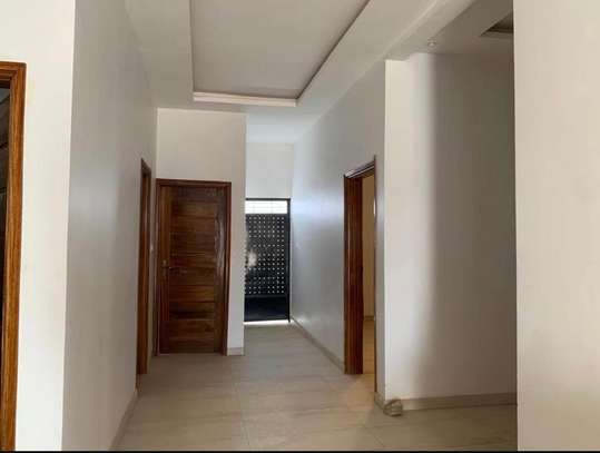 villa a louer malicounda image 1