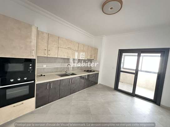 Appartement à louer au point E image 5