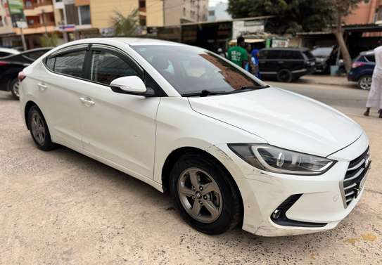 Hyundai Avante 2016 image 2