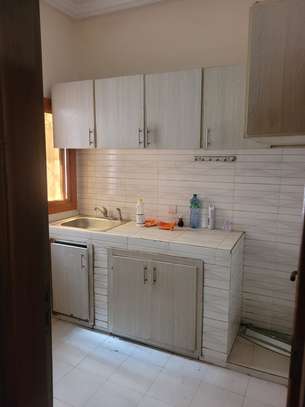 Deux chambres à louer par mois image 3