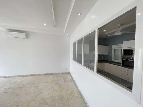 Appartement à louer a la Cité Cheikh Amar image 2