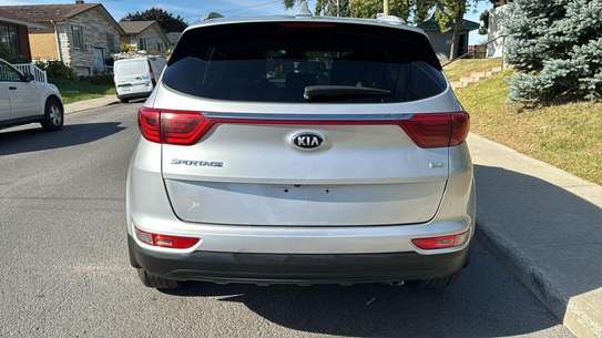 Kia sportage EX image 8