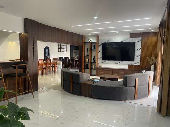 Très grand bel appartement meublé avec piscine à louer image 1