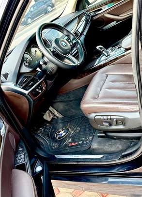 BMW X5  2015 image 11