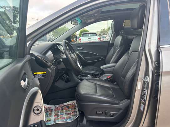 Hyundai Santafé 2017 venant image 8