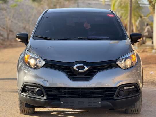 RENAULT QM3 2017 image 1