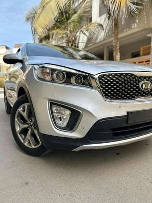 KIA SORENTO 2017 FULL OPTIONS image 9
