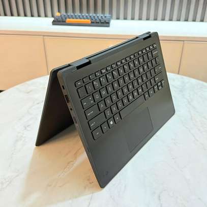 Hp probook 11 image 2